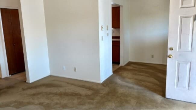 Photo - 2 bedroom 1 bath apartment very close to SUU! Unit 117 South 100 West