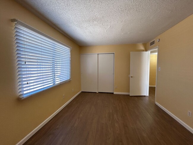 Photo - 4204 S 47th St Unit 1