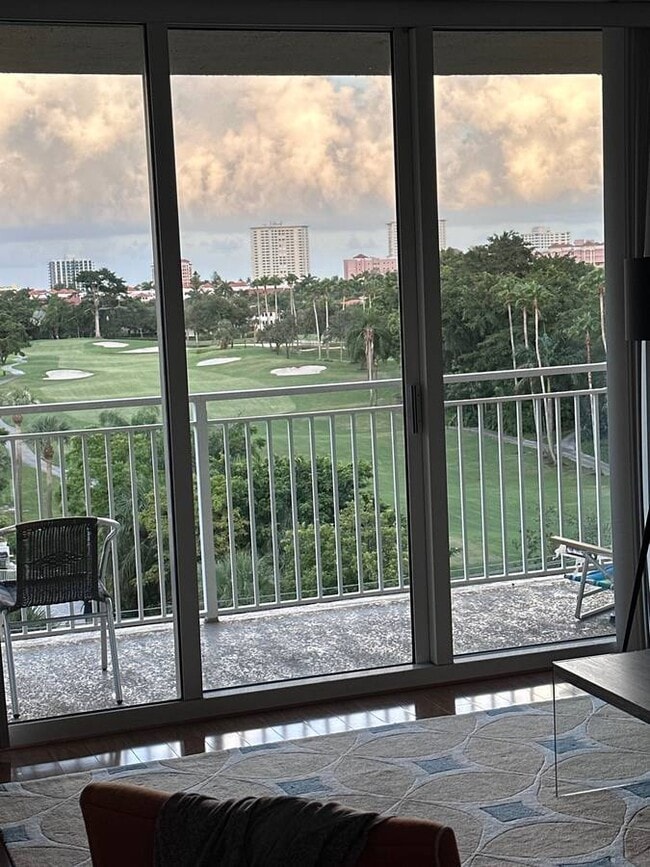 Building Photo - 99 SE Mizner Blvd Unit 611 Rental