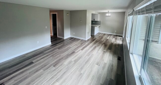 Photo - 812 141st Pl SE