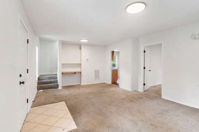 Photo - 3 bedroom | 2 bathroom | PETS WELCOME!