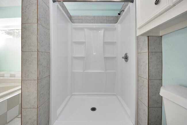 Photo - 15614 Barbarossa Dr