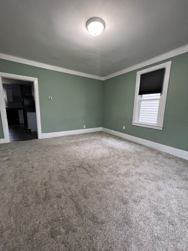 Large Single Family Home in Heart of La Cr... - Large Single Family Home in Heart of La Cr...