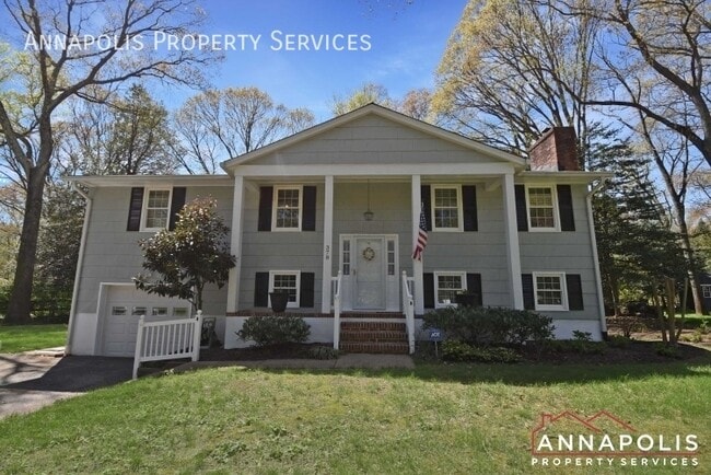 Photo - 378 Harwin Dr House