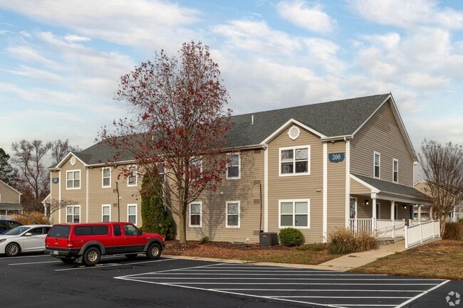Greenwood Pointe