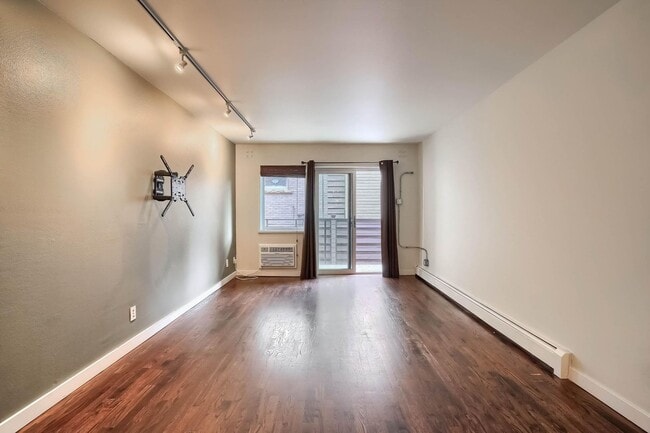Photo - 1245 Columbine St