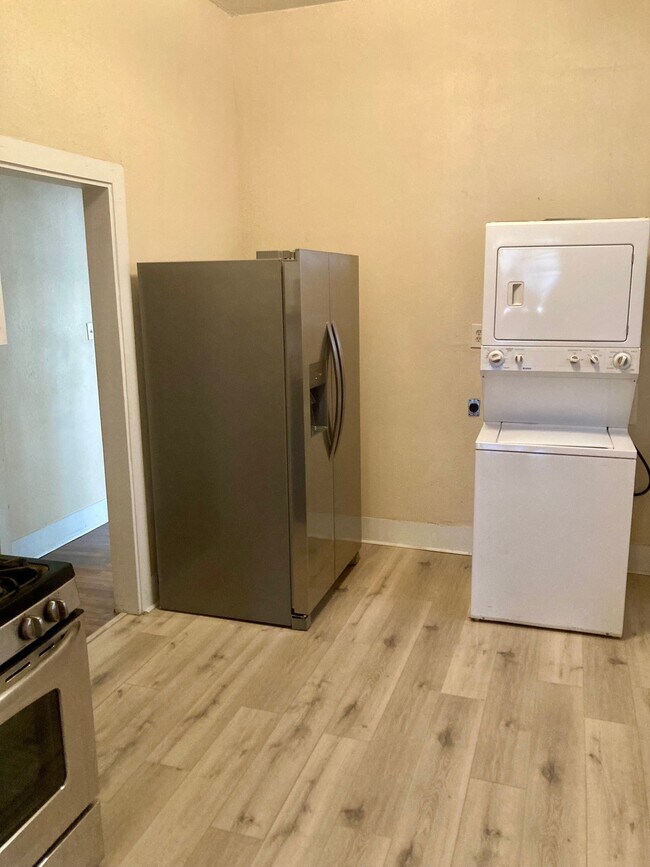 Building Photo - 3523 Avenue L Unit Front