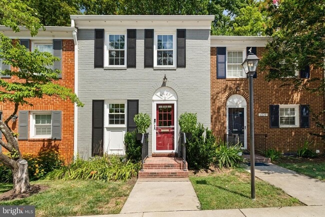Building Photo - 6627 Burlington Pl Rental
