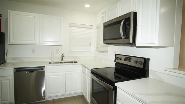 Photo - 2400 Sunflower Dr