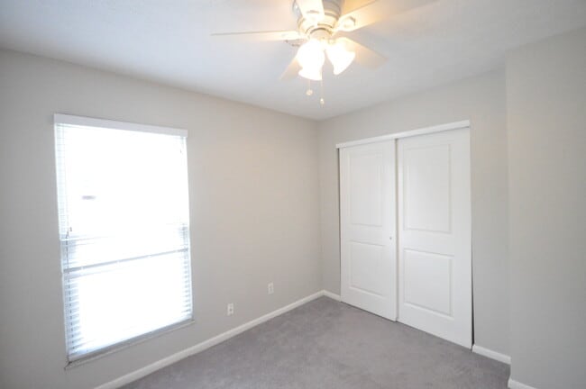 Photo - 1871 N 4th St