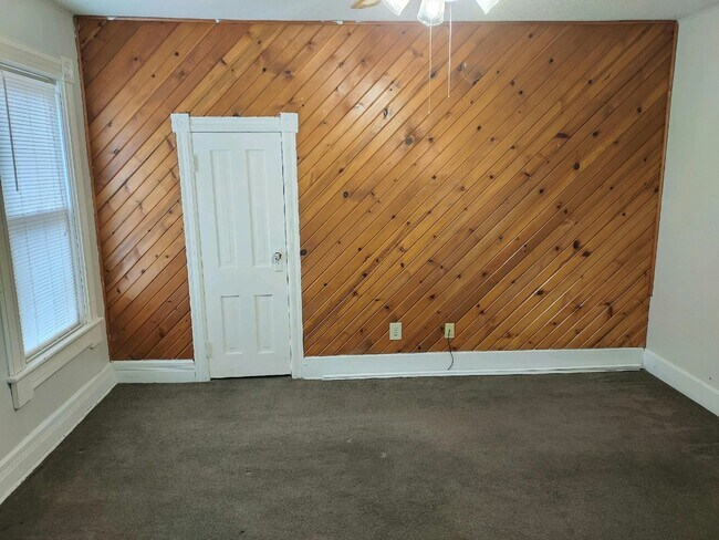 Photo - 530 7th St NW