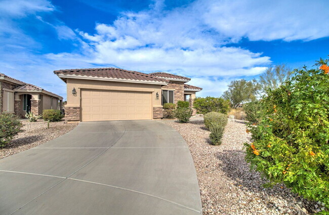 Building Photo - 22896 W Arrow Dr Rental