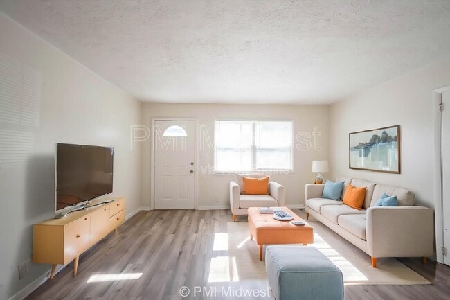 Photo - 3146 Asbury St