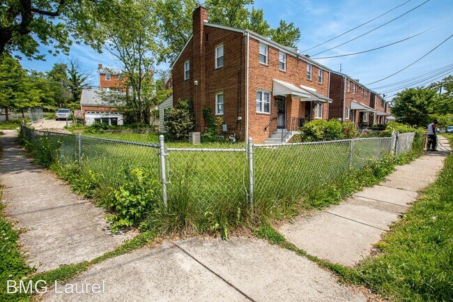 Photo - 2 br, 2 bath House - 700 Burns St SE