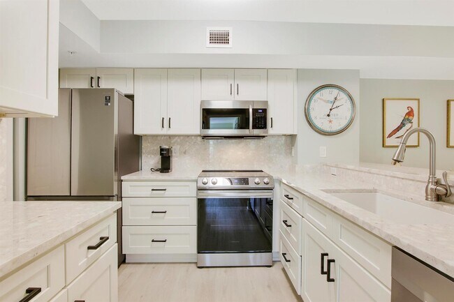 Photo - 254 Village Blvd Unidad 4207