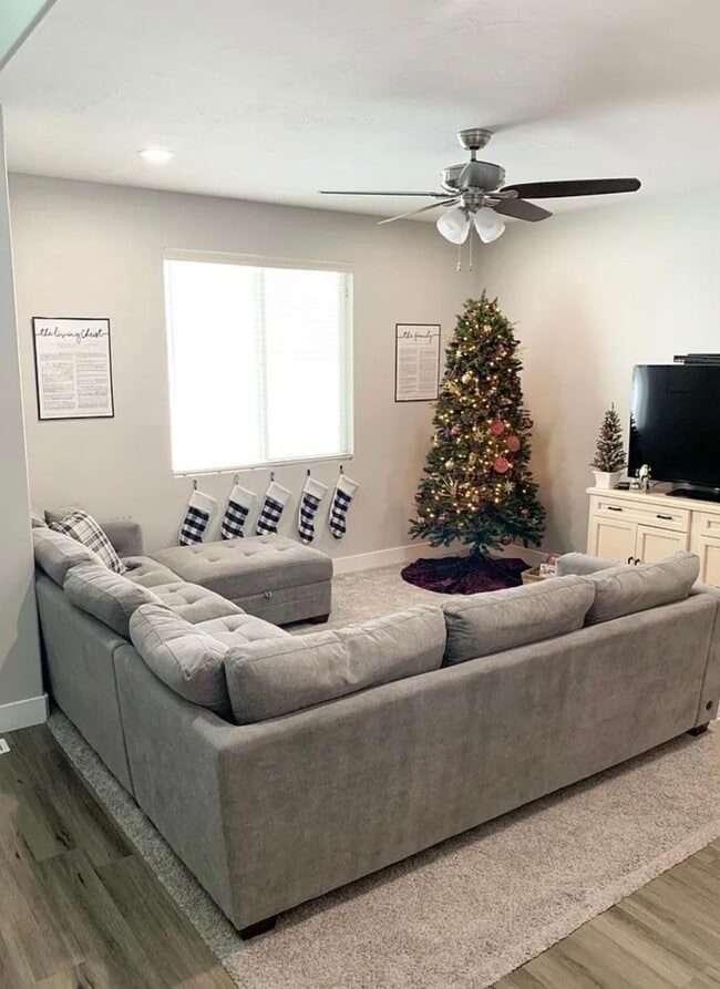 Photo - 1999 E Abbey Way