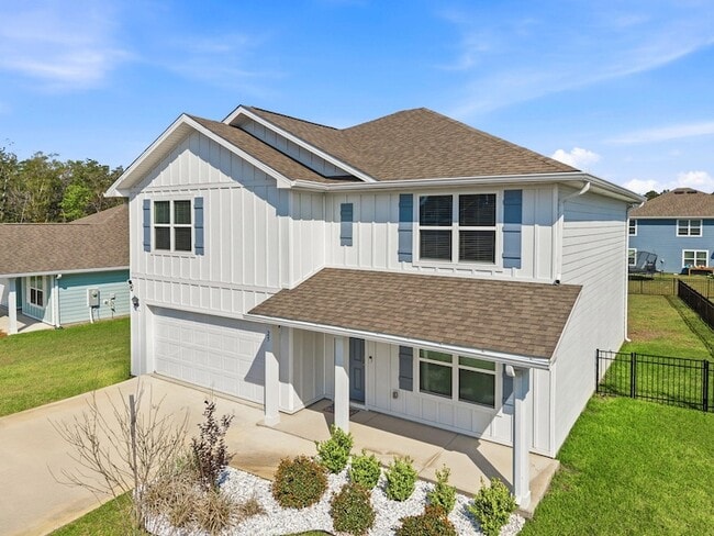 Photo - 25 Riverwalk Xing