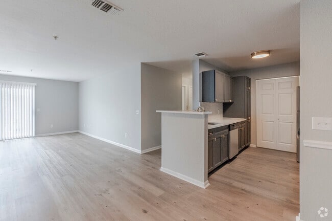 3BD, 2BA, Deck
