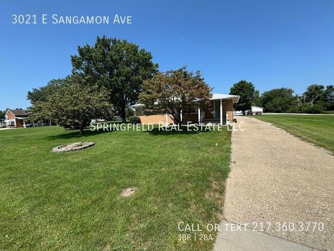 Photo - 3021 E Sangamon Ave Apartment