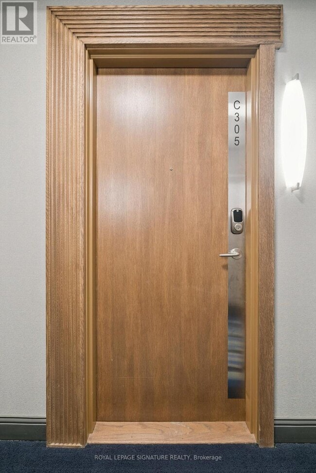 Photo - 301 Sea Ray Ave Unité C305