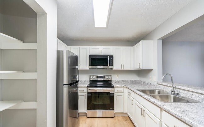University Commons Apartments