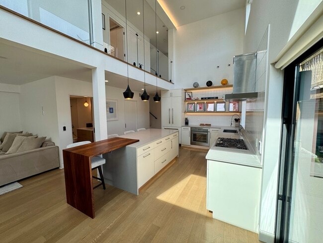 Photo - 22 Parker St