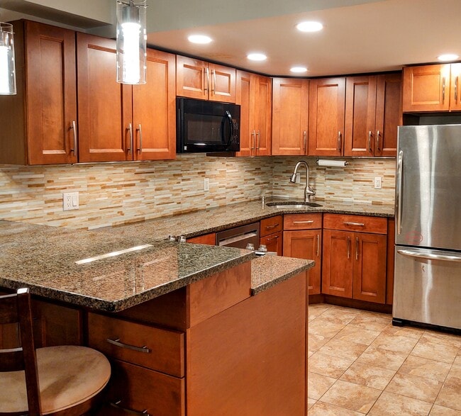Building Photo - 59 Brainerd Rd Unit 401