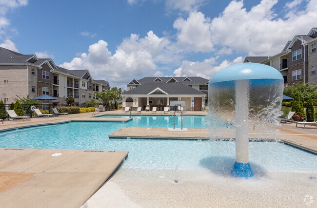 Pool - West End at Fayetteville