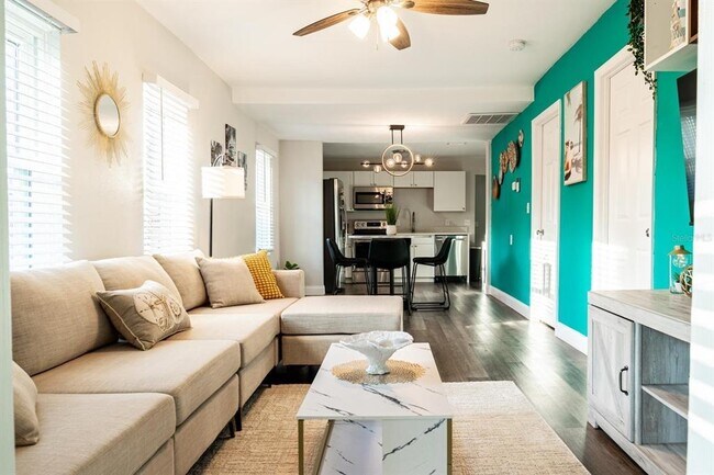 Photo - 4327 17th Ave S