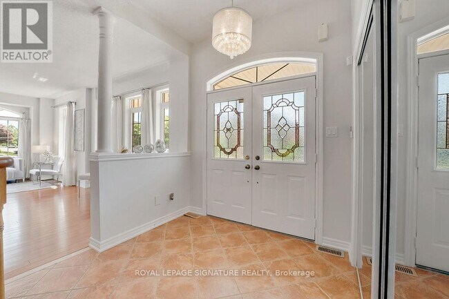 Photo - 30 Oakrun St