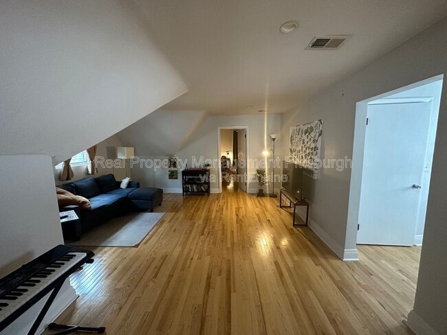 Photo - 5619 E Liberty Blvd Unit 3
