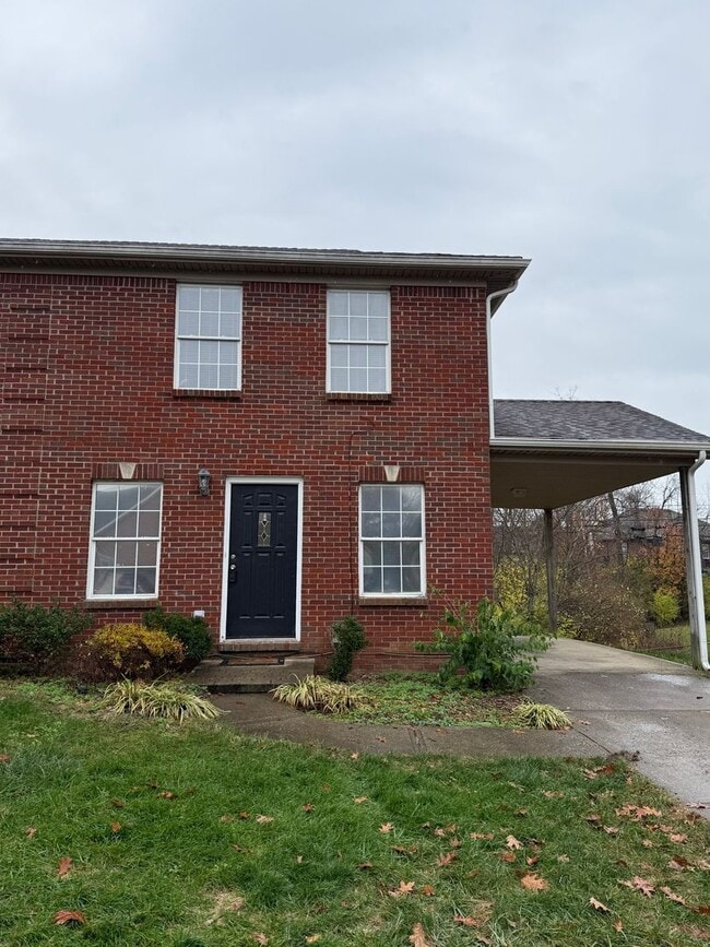 Photo - 223 Tanbark Dr