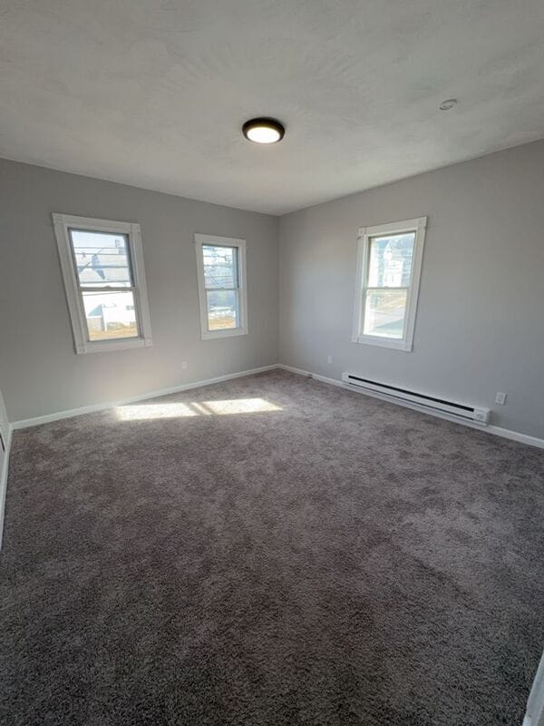 Photo - 746-748 River Street