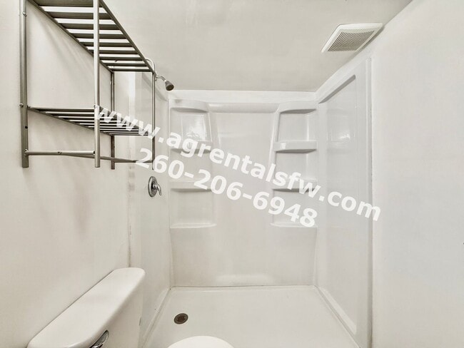 Photo - 7002 Maysville Rd Unit 7002 Maysville Rd