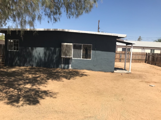 Photo - 26717 Ferguson St