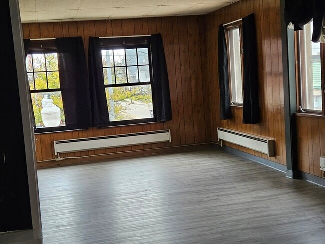 Building Photo - 141 N Main St Unit 203