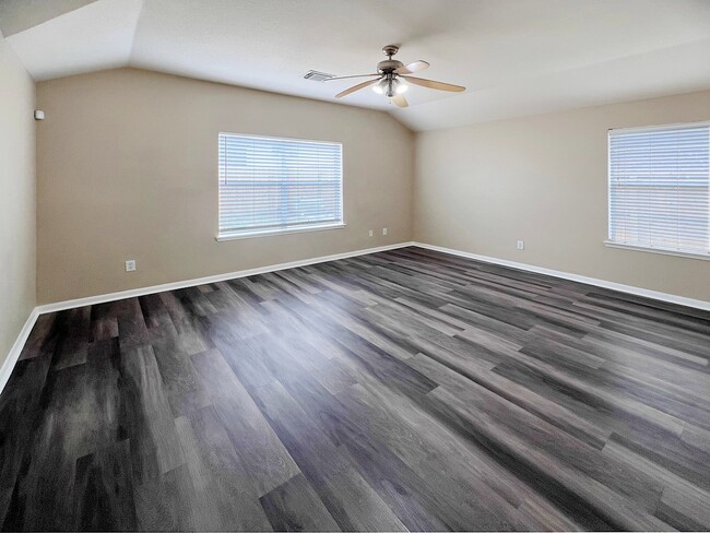 Photo - 2823 Park Springs Ln