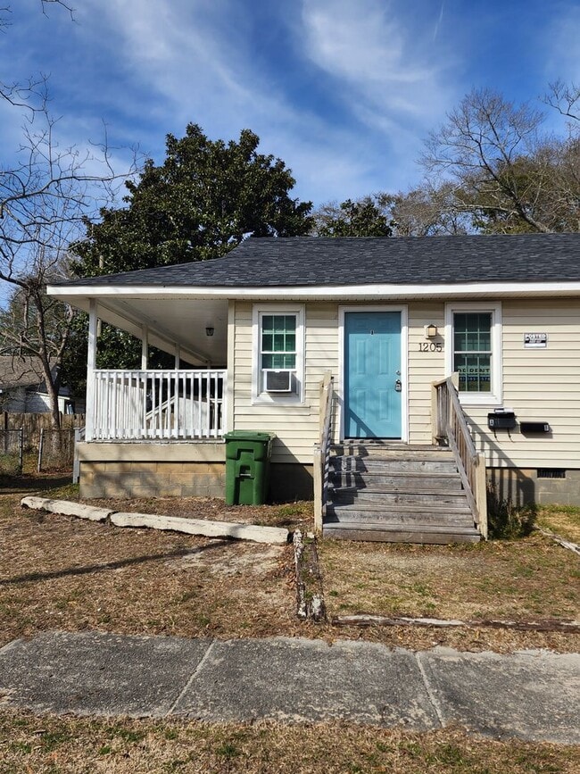 Photo - 1 Bedroom | 1 Bathroom $1,400/month | Move-in Ready