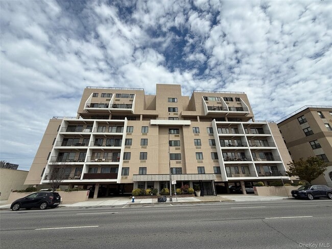 Building Photo - 235 W Park Ave Unit 308 Rental