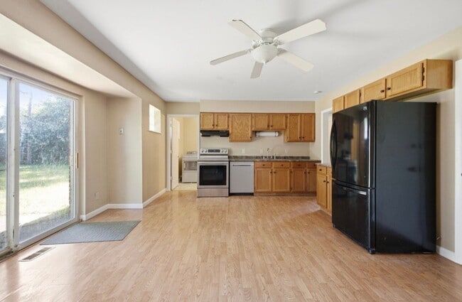 Photo - 510 W Market St