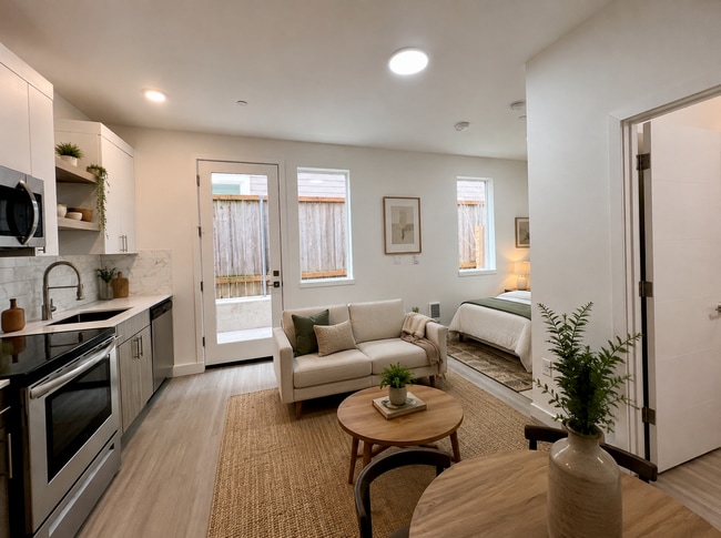 Photo - 7110 N Greenwich Ave