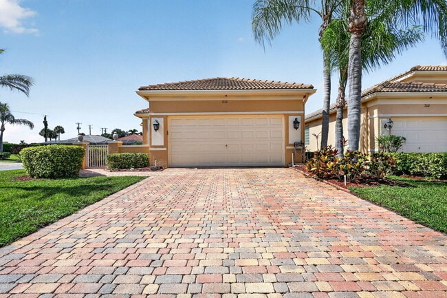 Photo - 7116 Cataluna Cir