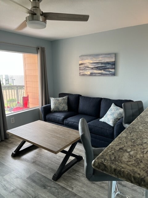 Photo - 9520 Seawall Blvd