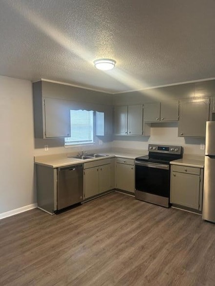 Photo - 4100 N Ocoee St