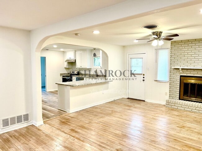 Photo - 2217 N 49th St