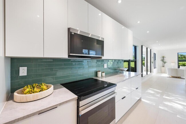 Photo - 800 Greensward Ct Unidad 107I