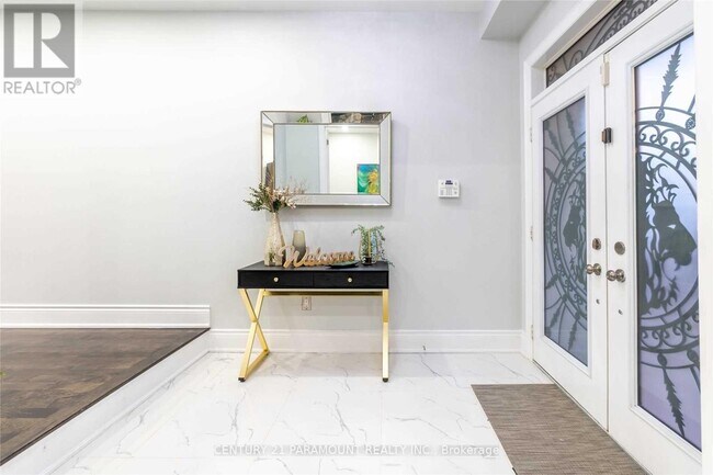 Photo - 82 Leparc Rd