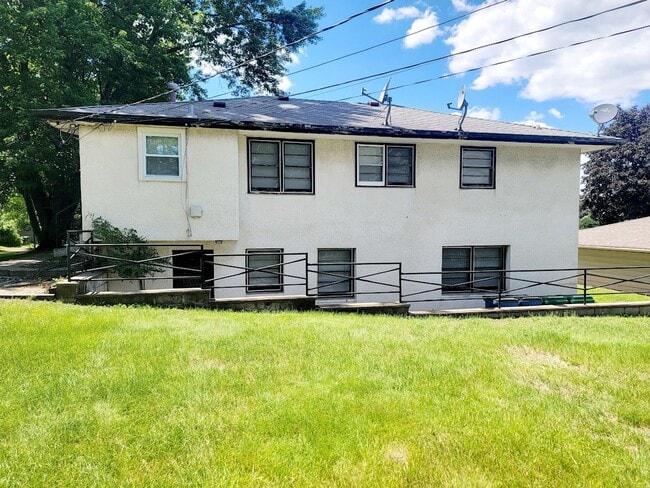 Photo - 5641 4th St NE Unit Apt 1