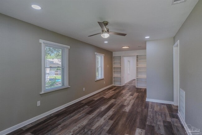 Photo - 1223 Wisteria Ave