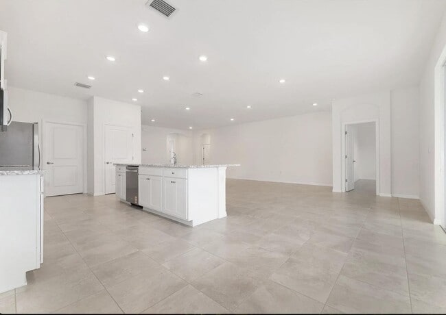 Photo - 4008 NW 48th Ter Rd